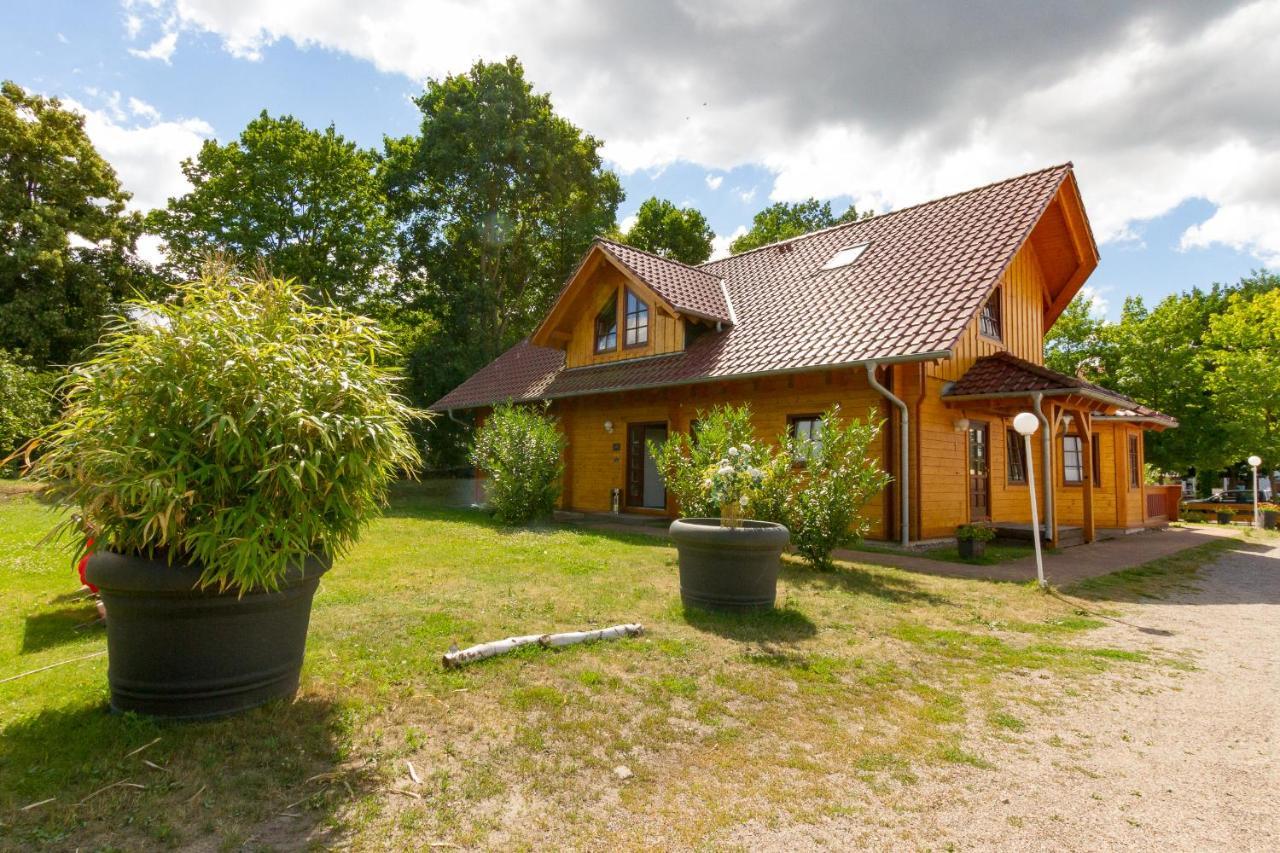 Hotel & Restaurant Wilder Eber Eberswalde-Finow Exterior photo